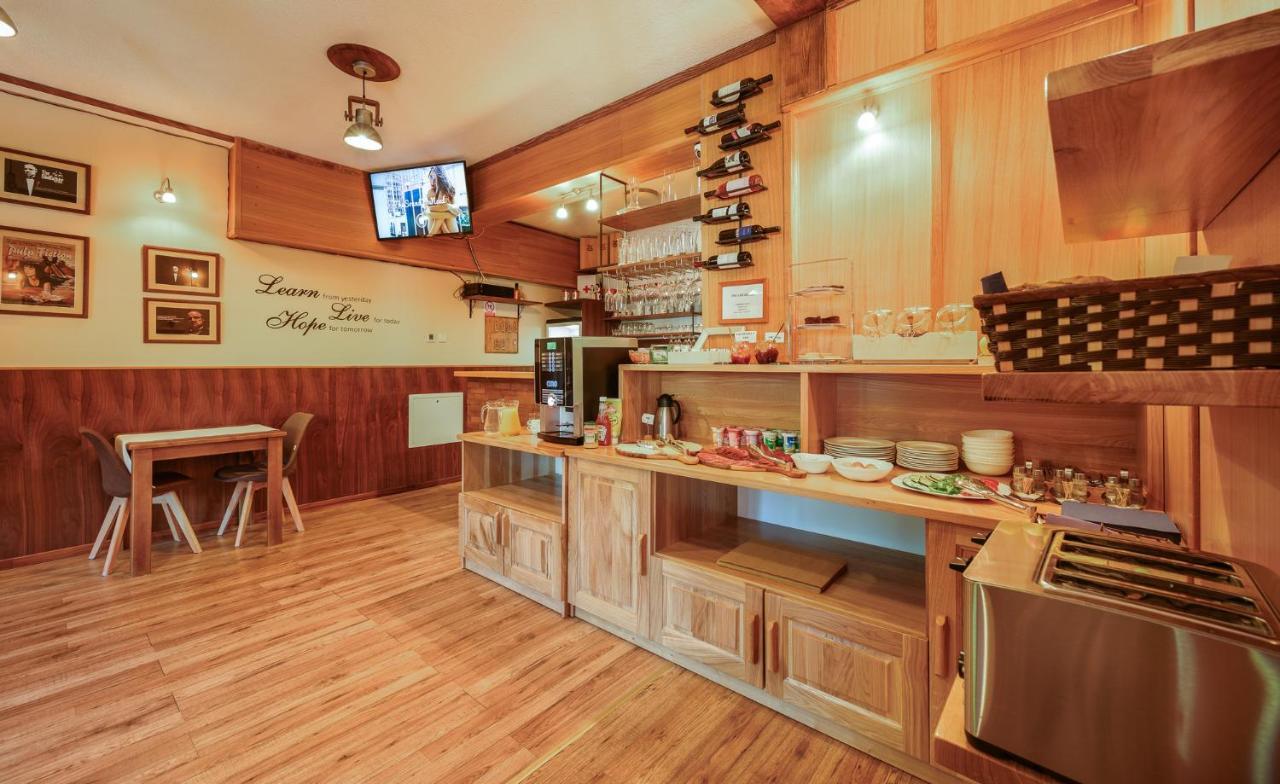 Plitvice Lower Lakes Rooms بليتفيكا سيلو المظهر الخارجي الصورة