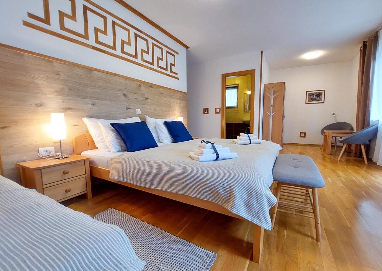 Plitvice Lower Lakes Rooms بليتفيكا سيلو المظهر الخارجي الصورة