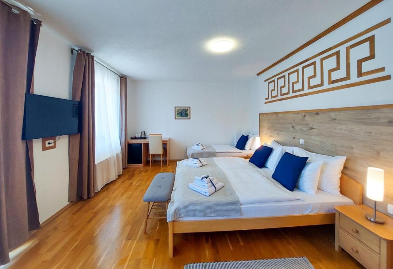 Plitvice Lower Lakes Rooms بليتفيكا سيلو المظهر الخارجي الصورة