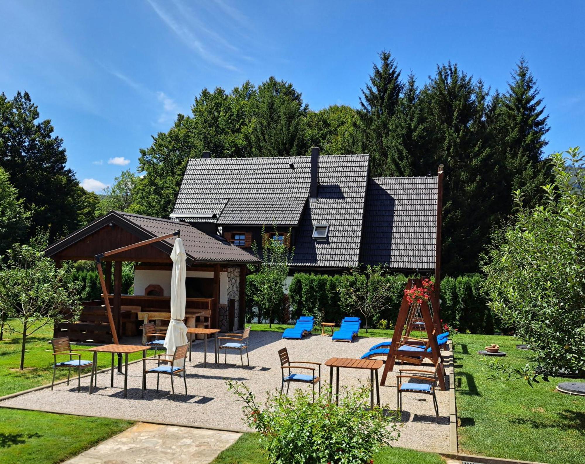 Plitvice Lower Lakes Rooms بليتفيكا سيلو المظهر الخارجي الصورة