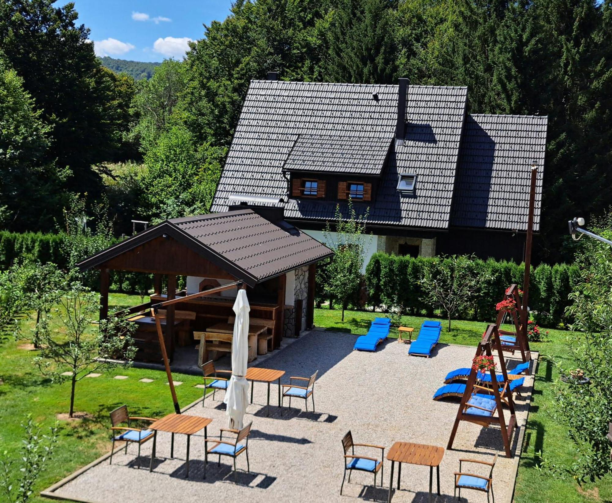 Plitvice Lower Lakes Rooms بليتفيكا سيلو المظهر الخارجي الصورة