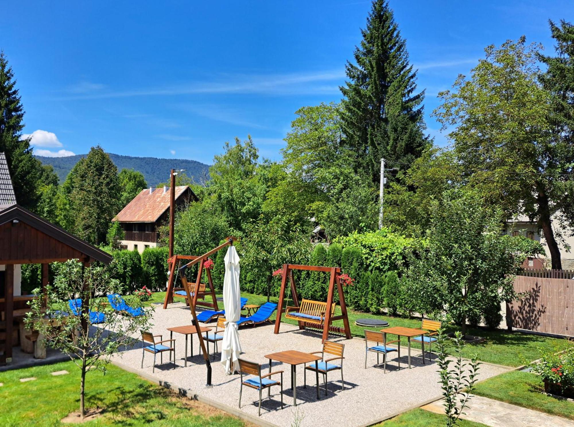 Plitvice Lower Lakes Rooms بليتفيكا سيلو المظهر الخارجي الصورة